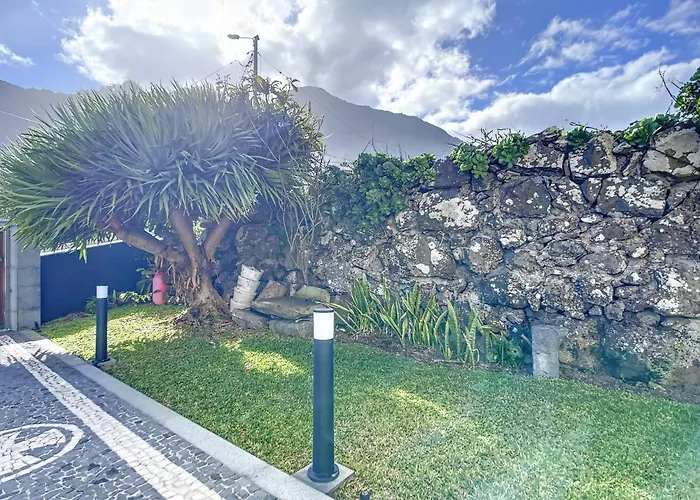 Dream House By Atlantic * Ponta Delgada (Madeira)